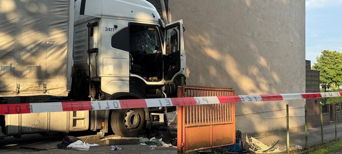 UPDATE: Zwei Todesopfer bei LKW-Unfall
