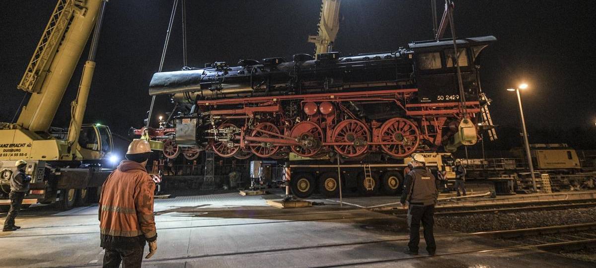 80 Tonnen Dampflok kommt zurück nach Oberhausen