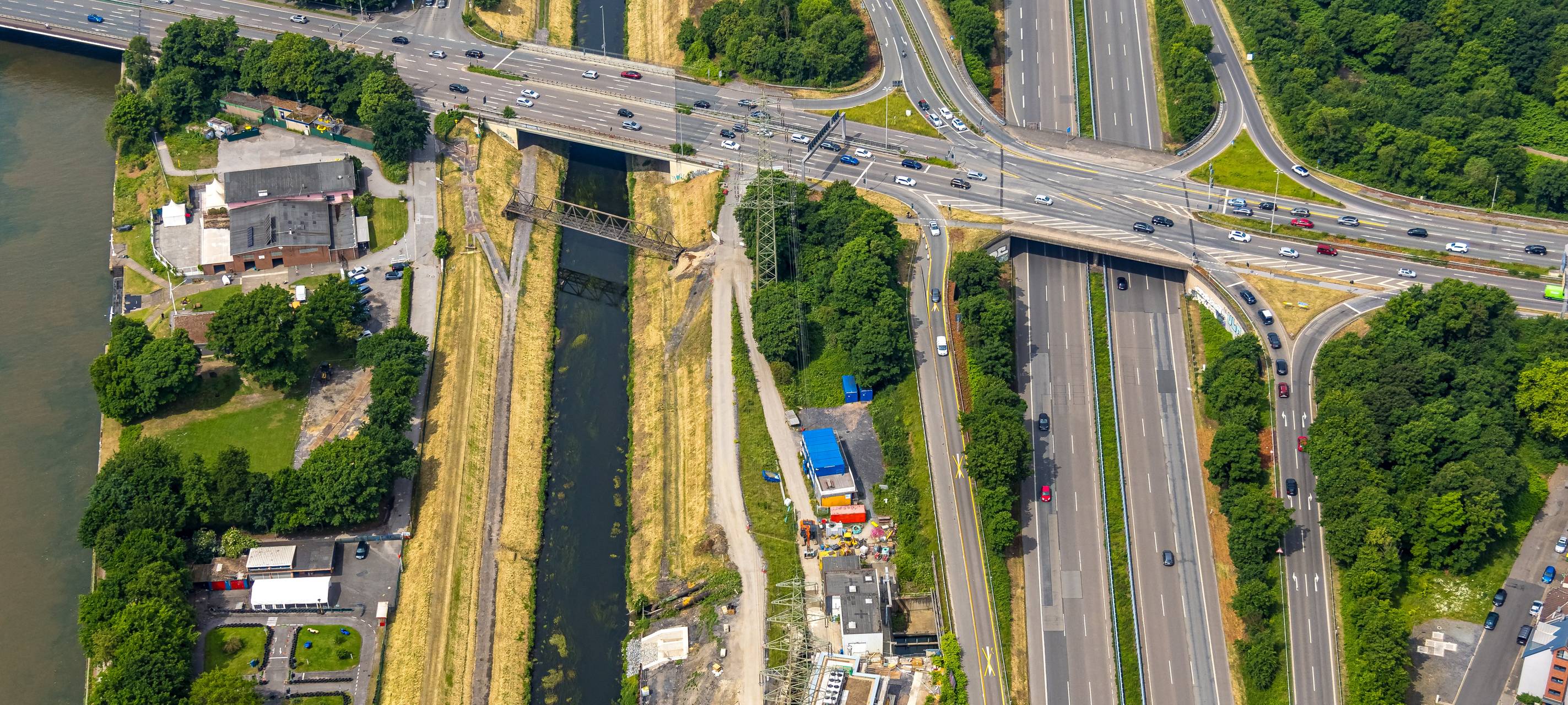 Bauarbeiten im Zeitplan - A42-Auffahrt wieder frei