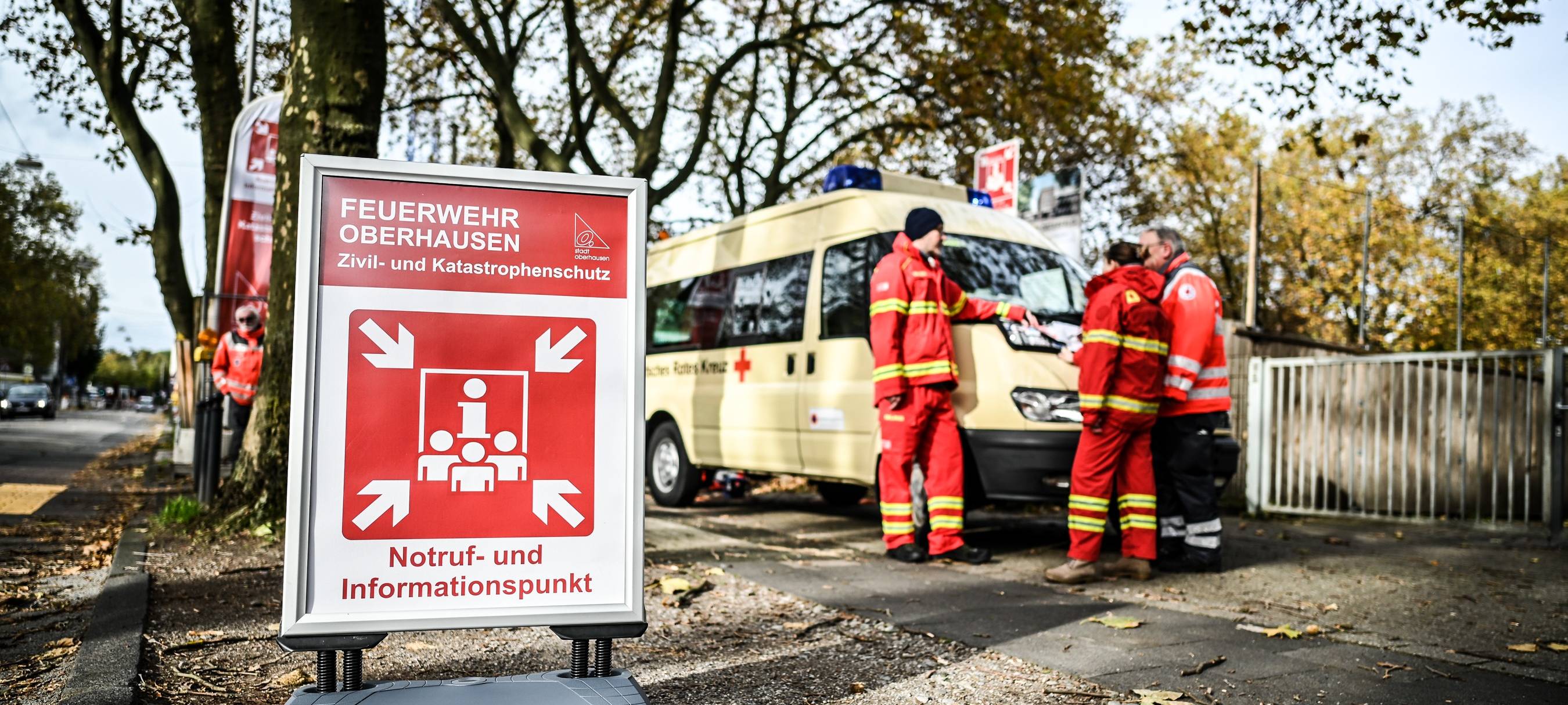 Übung für den Krisenfall - Notrufpunkte werden aufgebaut