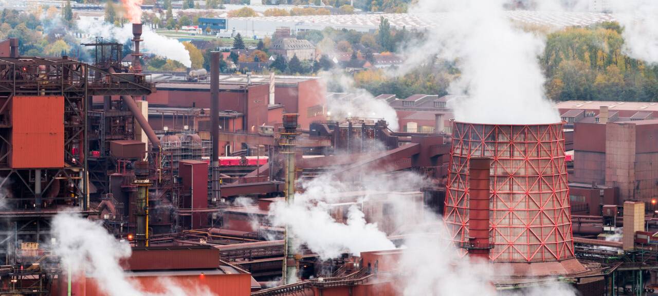 Blick auf das Gelände der Salzgitter AG (Luftaufnahme mit Drohne)