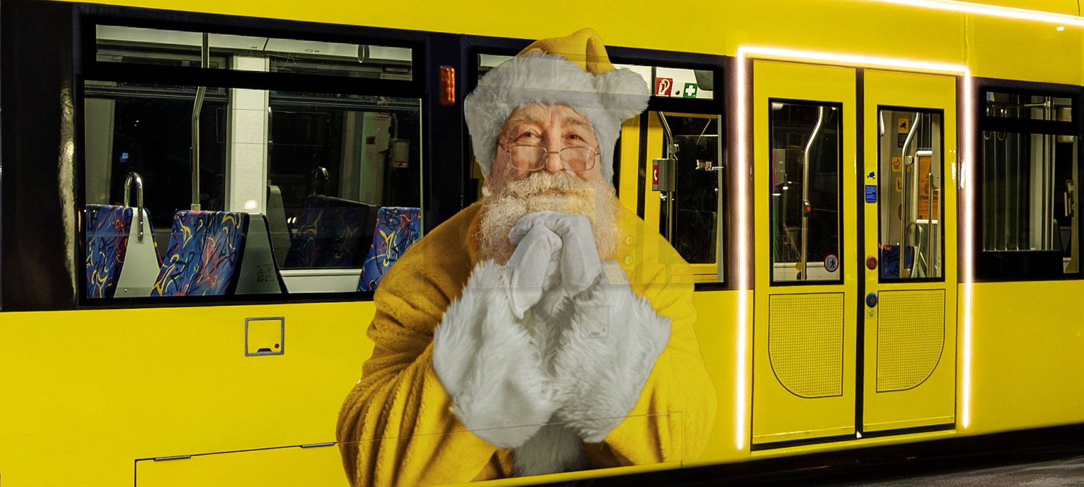 Weihnachts-Straßenbahn fährt auch durch Oberhausen
