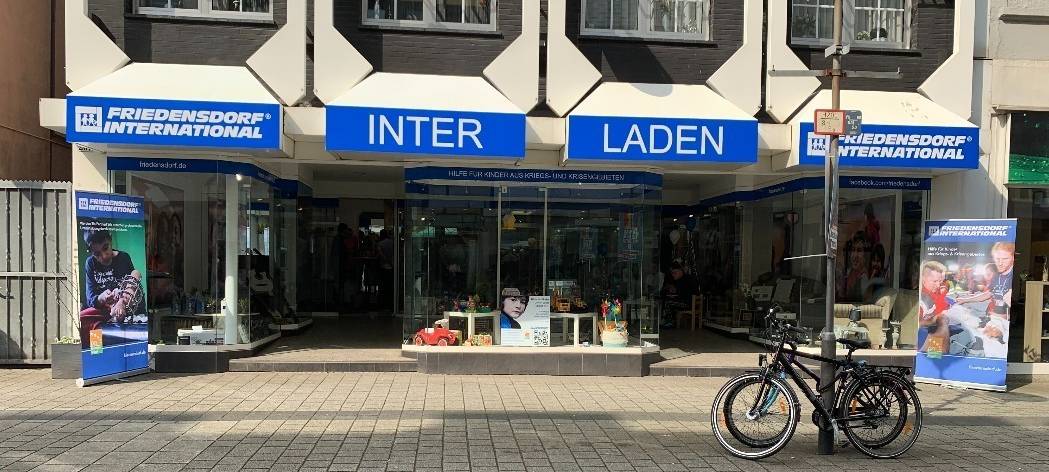 Friedensdorf-Läden feiern Jubiläum