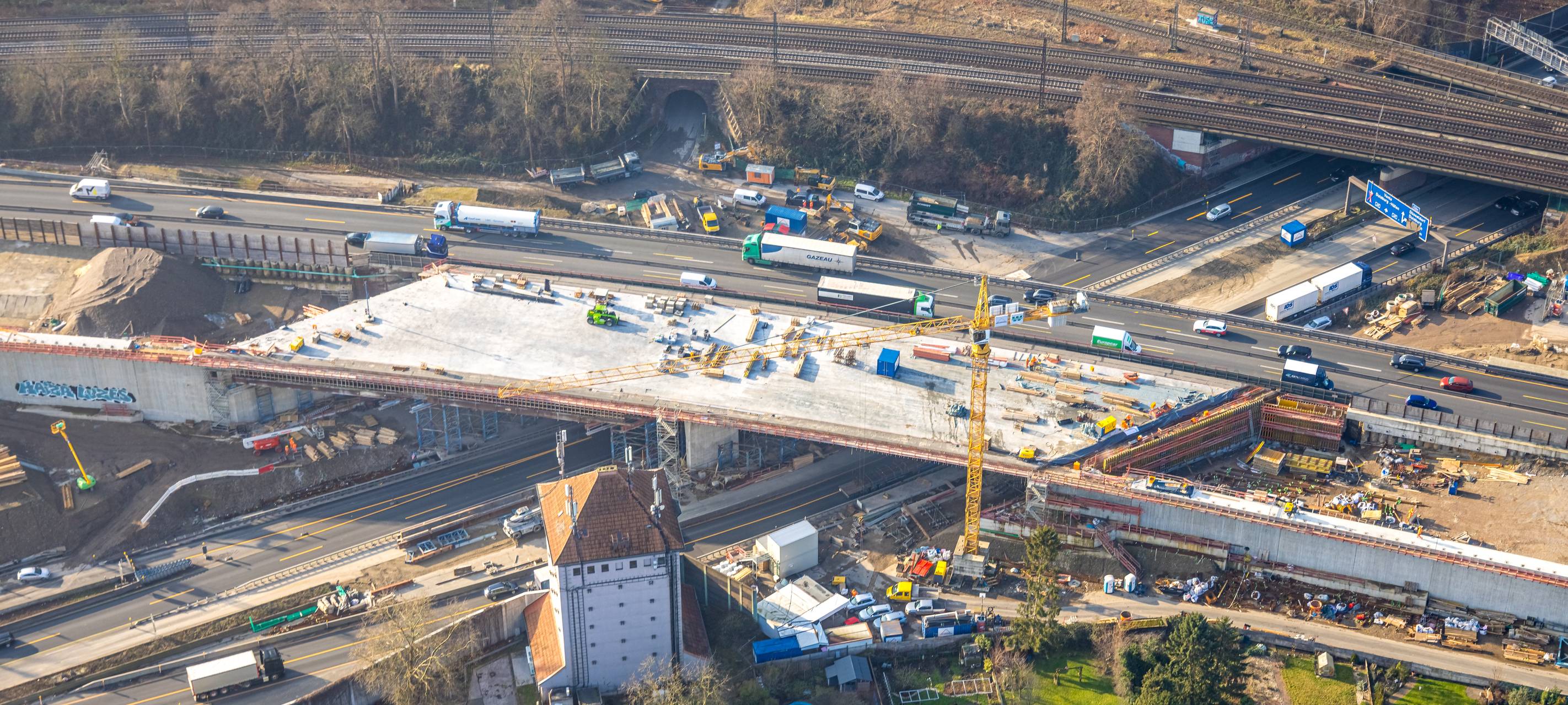 Autobahnen: Neue Sperrungen bei Duisburg und Oberhausen