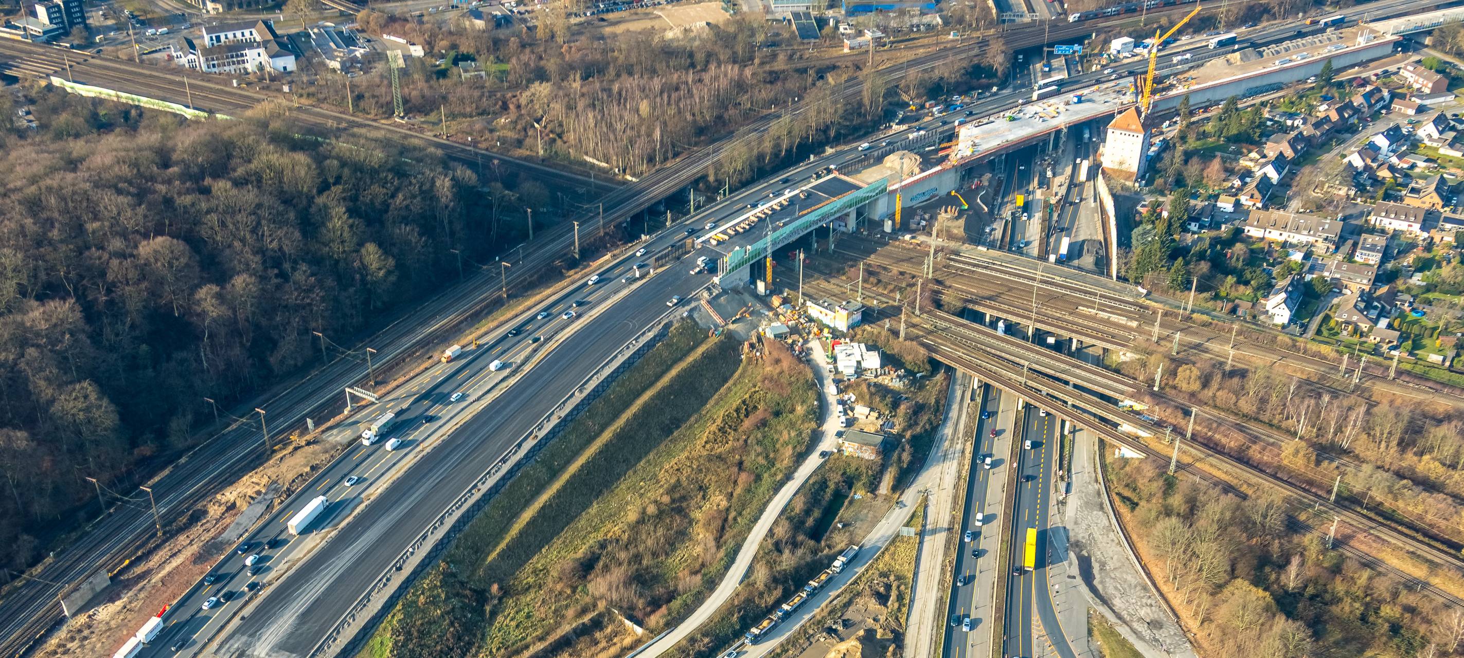 Bahnstrecken bei Duisburg bald wieder frei