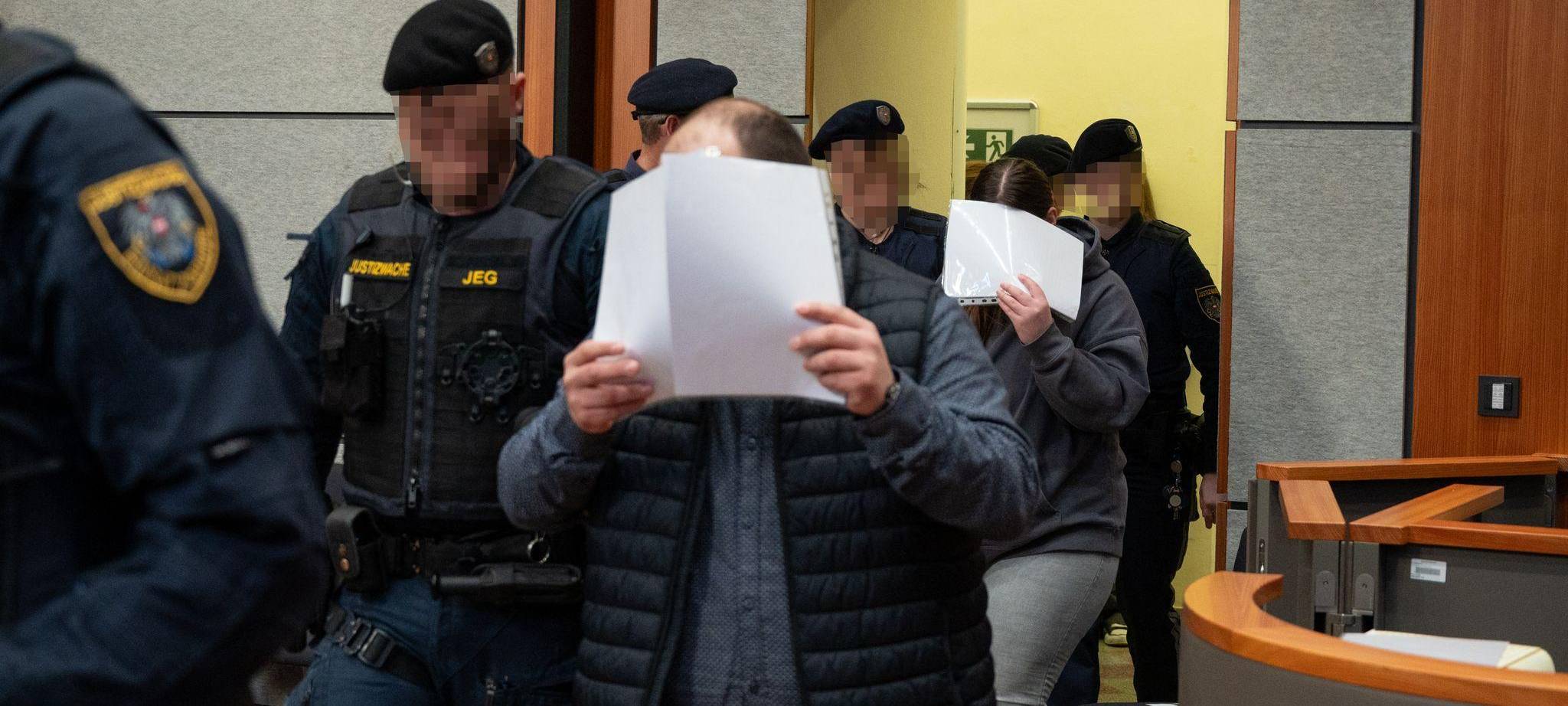 Prozess in Innsbruck - Eltern ließen Dreijährigen verhungern