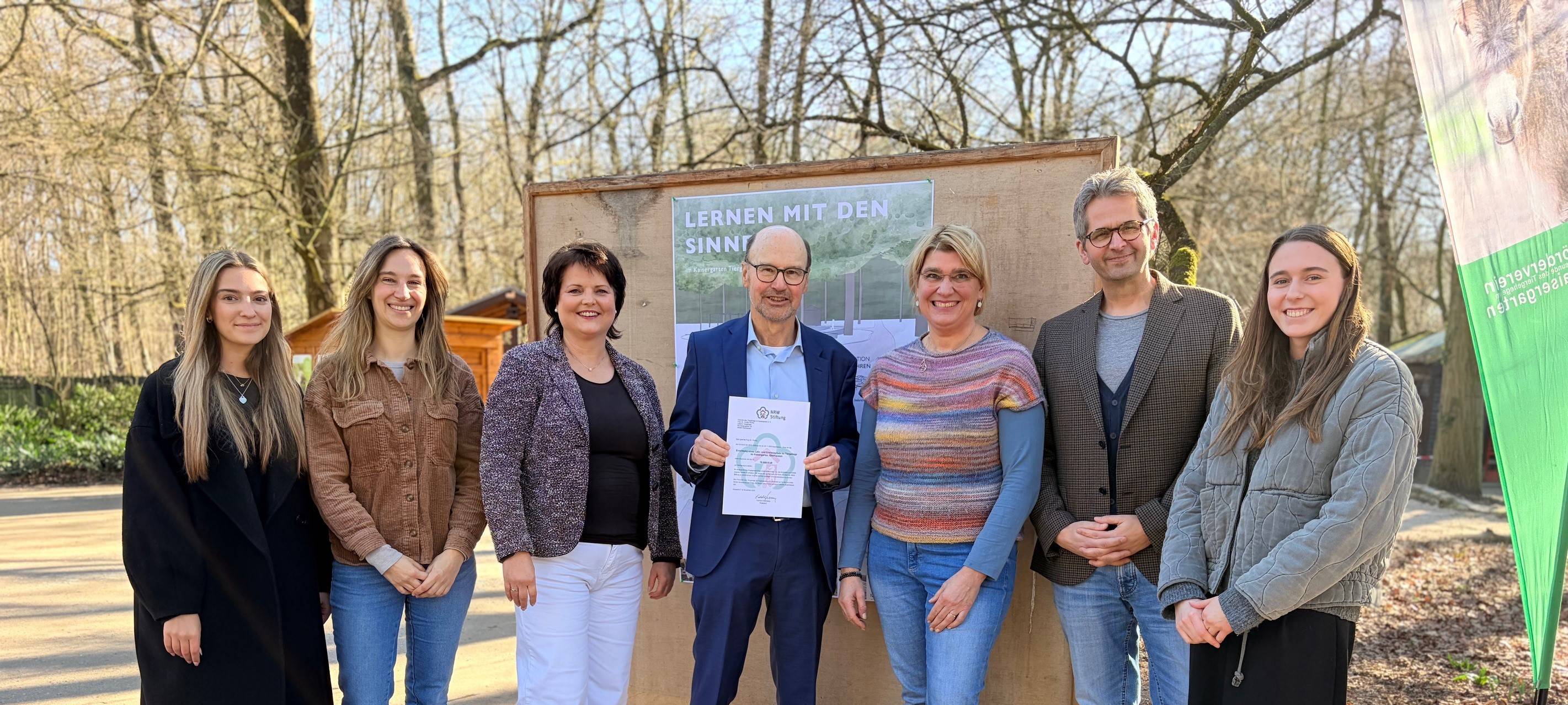 Große Spende für Erlebnispfad im Tiergehege Kaisergarten