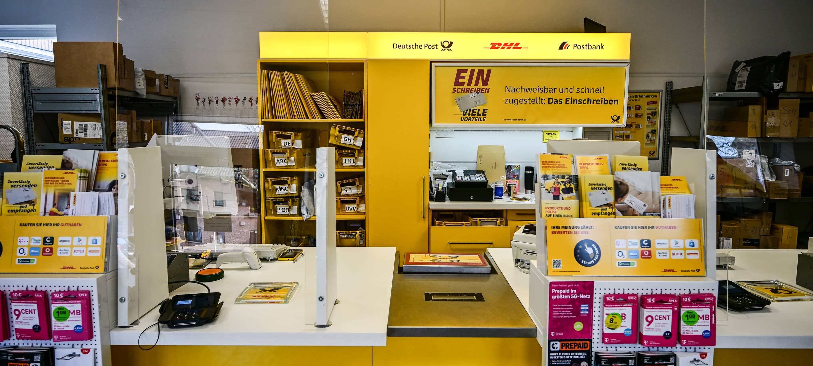 Oberhausen: Neuer DHL Paketshop in Buschhausen eröffnet