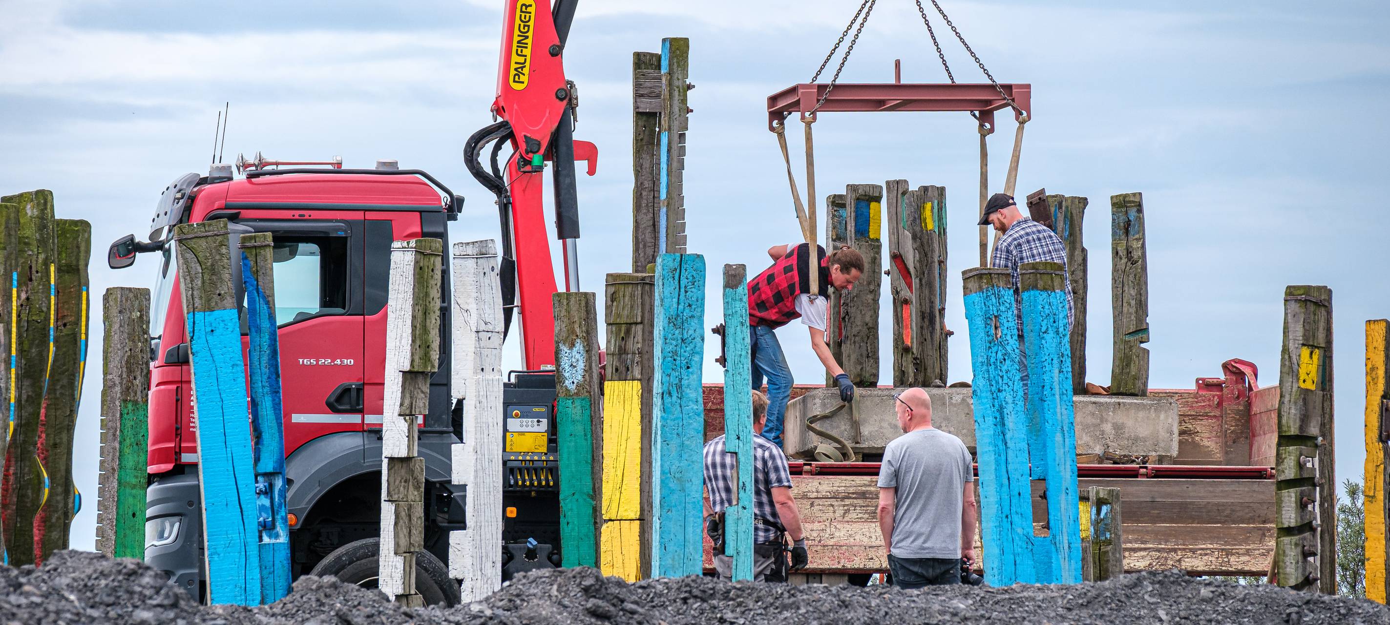 Totems zurück auf der Halde Haniel in Bottrop