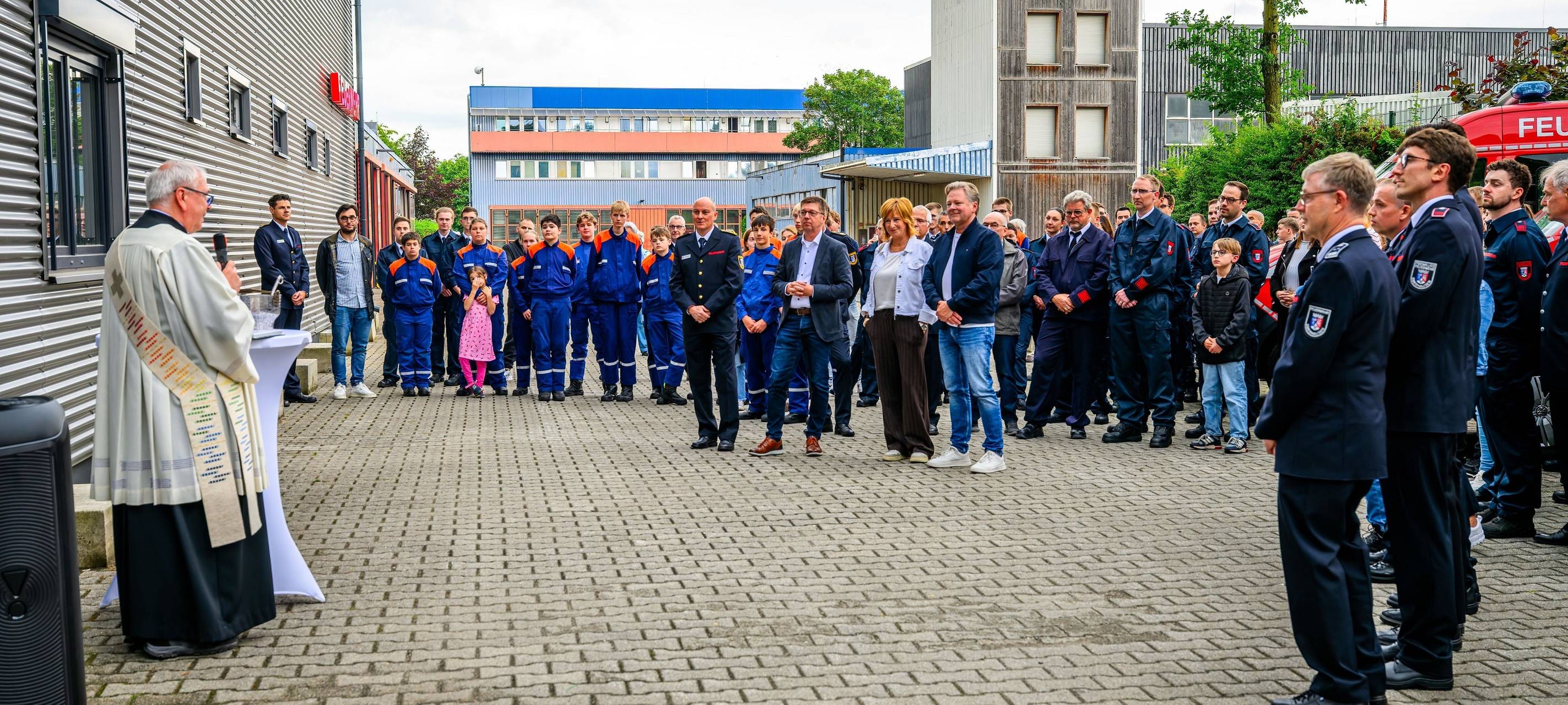 Oberhausen: Freiwillige Feuerwehr zieht in neue Räume ein