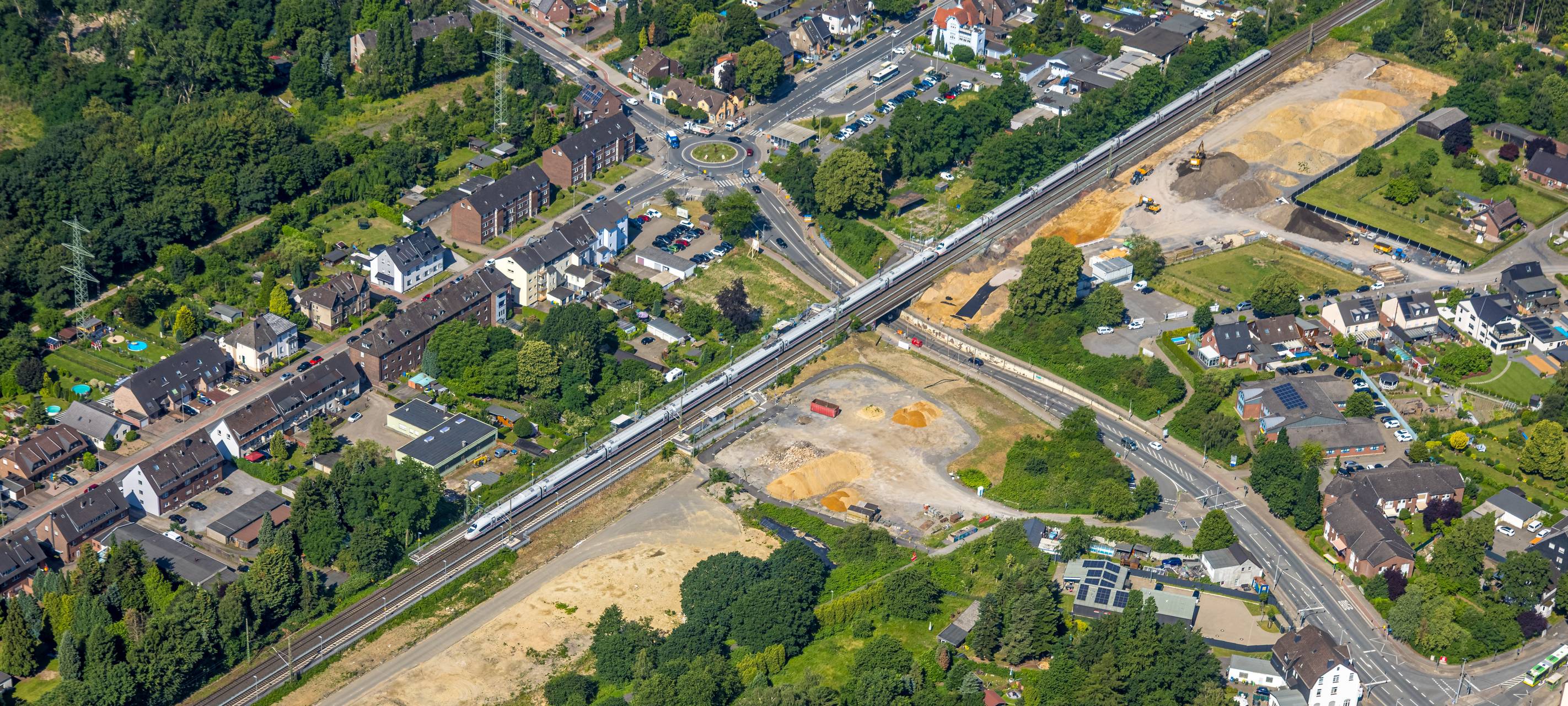 Oberhausen: Neuer Zebrastreifen in Holten